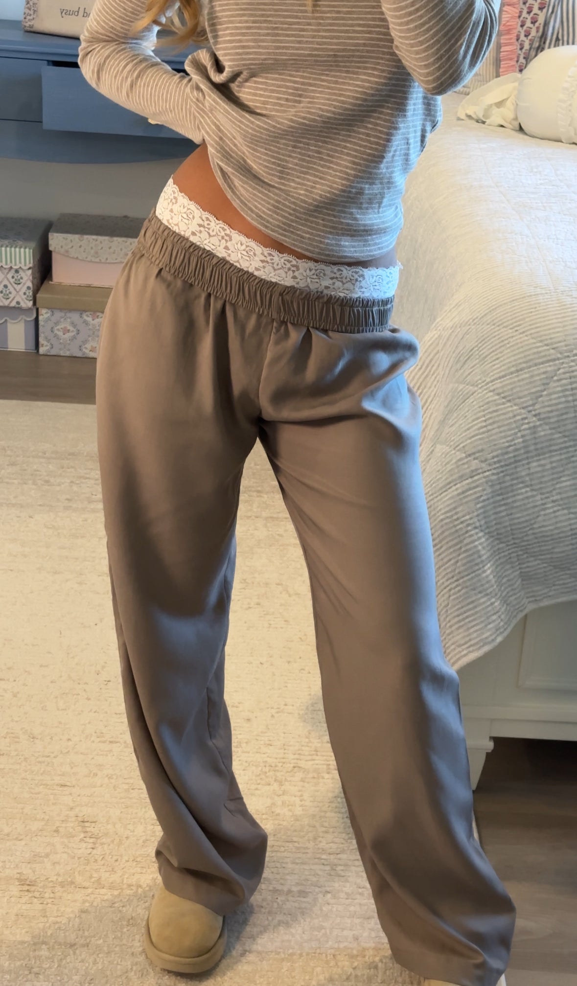 Lounge Pants with Waistband Turnover Exposing Lace